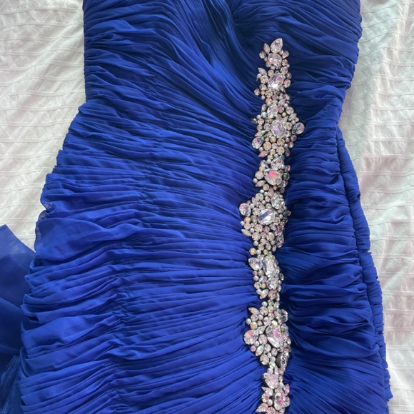 JOVANI PROM DRESS - Picture 3 of 13